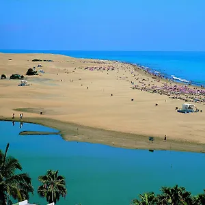 Oasis Playa Apartment